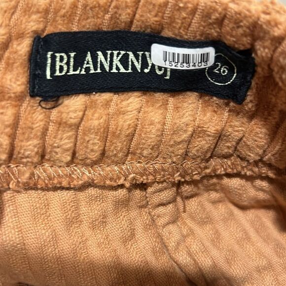 BLANKNYC Wide Wale corduroy Flare pants EUC size 26 - Picture 6 of 10